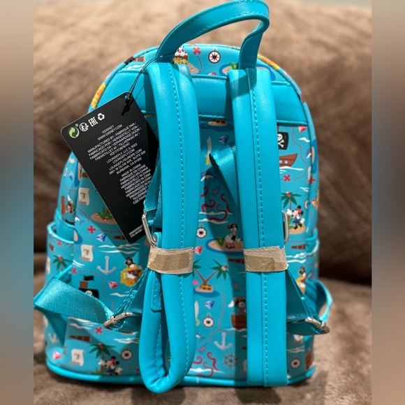 Loungefly Disney Backpack Pirates of the Caribbean NWT - Picture 2 of 13